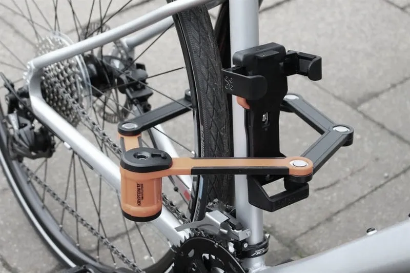 Jak skutecznie zabezpieczyć rower w piwnicy przed kradzieżą? Sprawdzone metody!